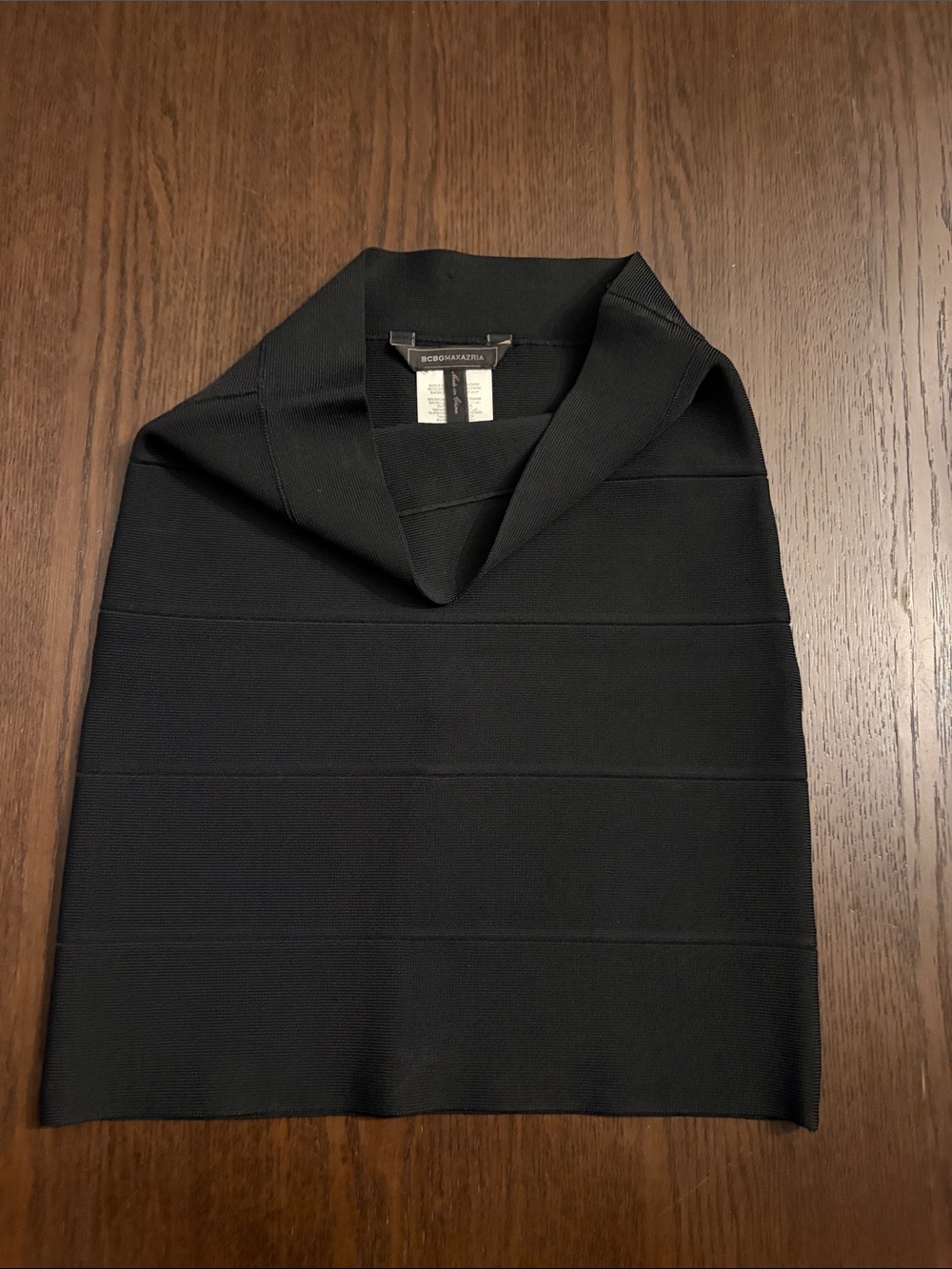 BCBGMaxAzria Black V-Neck Men's Sweater